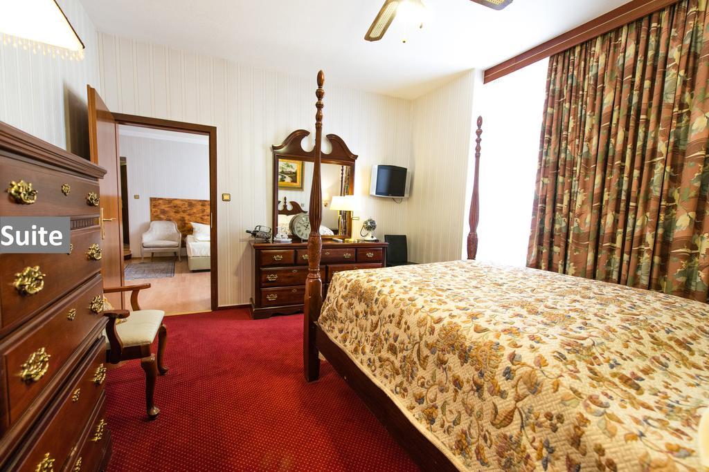 אופנבאך Loewen Hotel מראה חיצוני תמונה