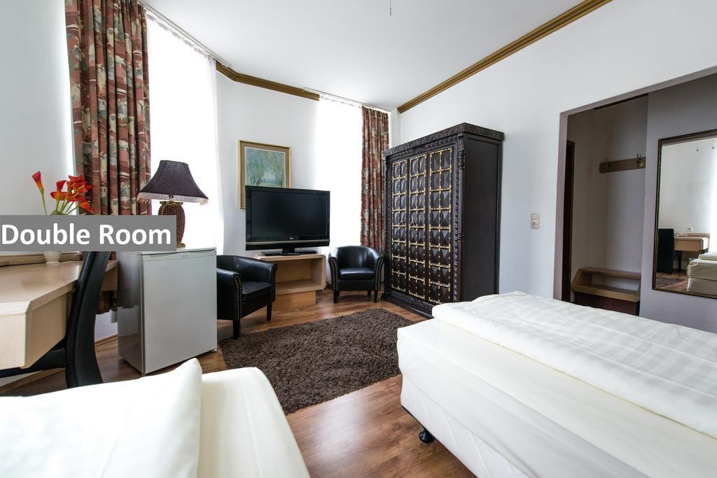 אופנבאך Loewen Hotel מראה חיצוני תמונה