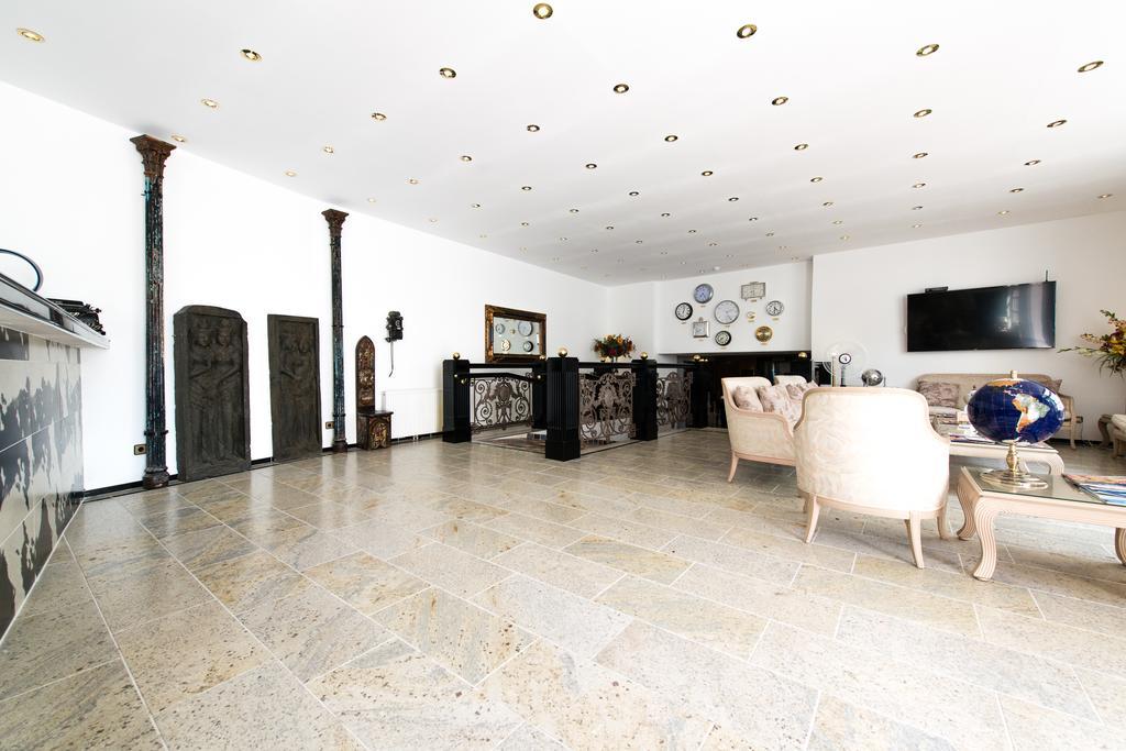אופנבאך Loewen Hotel מראה חיצוני תמונה